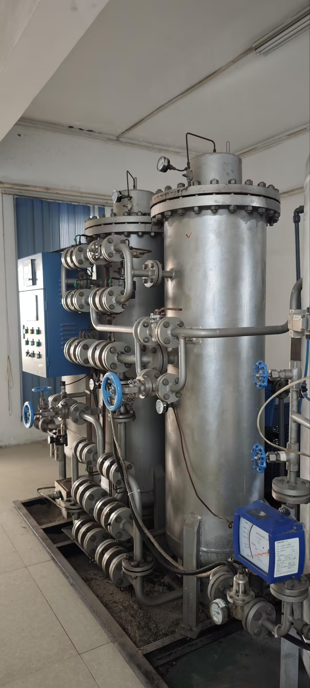 瑞氣制氮機(jī)運(yùn)行18年，助力航空防護(hù)設(shè)備公司高效生產(chǎn)